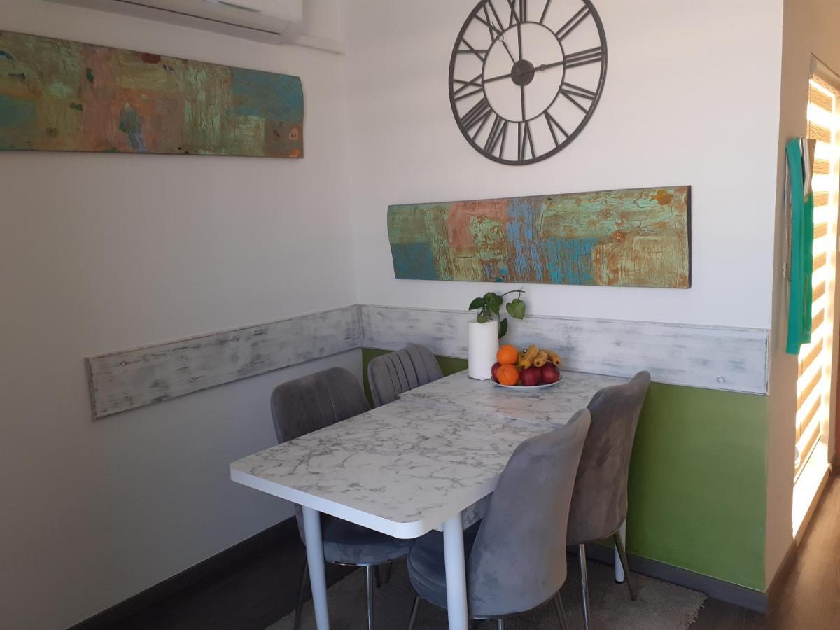 Cosy Home By The Sea Birżebbuġa Екстериор снимка